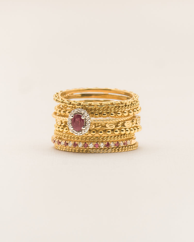 Unique Chapter Rings Set of seven stacked 'Chapters' rings in 18 ct. gold